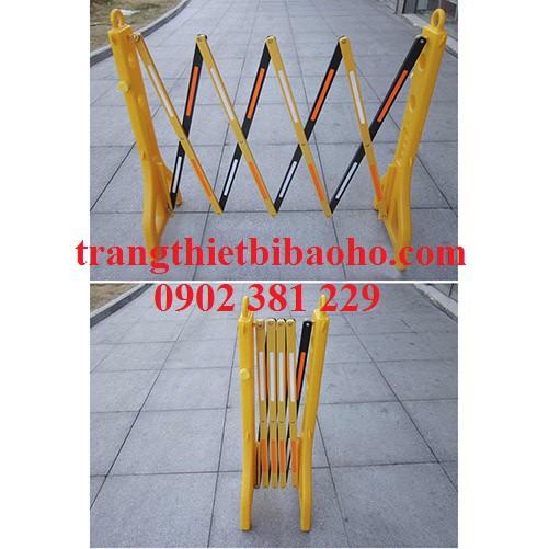 Hàng rào chắn cảnh báo di động phản quang Barie 96cm x 2,5m -YT970