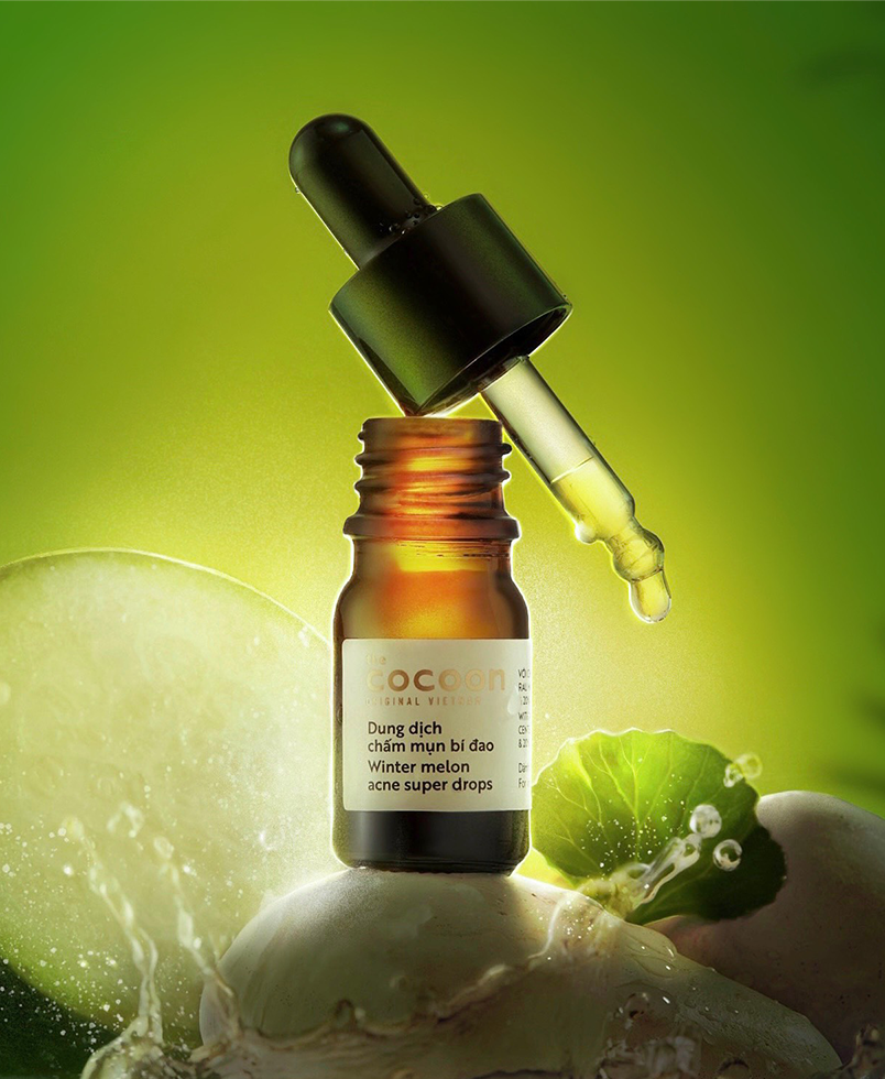 Combo Dung dịch chấm mụn bí đao Cocoon 5ml + Son dưỡng môi dầu dừa Bến Tre 5g