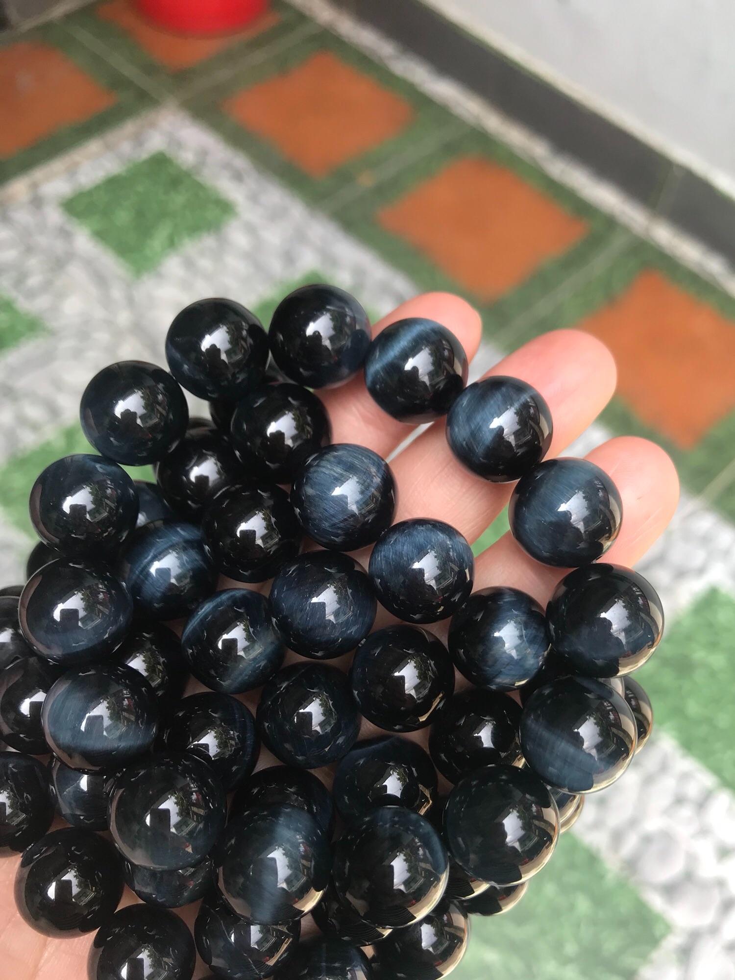 ĐÂY CHÍNH LÀ VÒNG ĐÁ MẮT HỔ MỚI LOẠI BÓNG MỊN ĐẸP ÁNH XANH DƯƠNG 14MM NAM mệnh THUỶ MỘC
