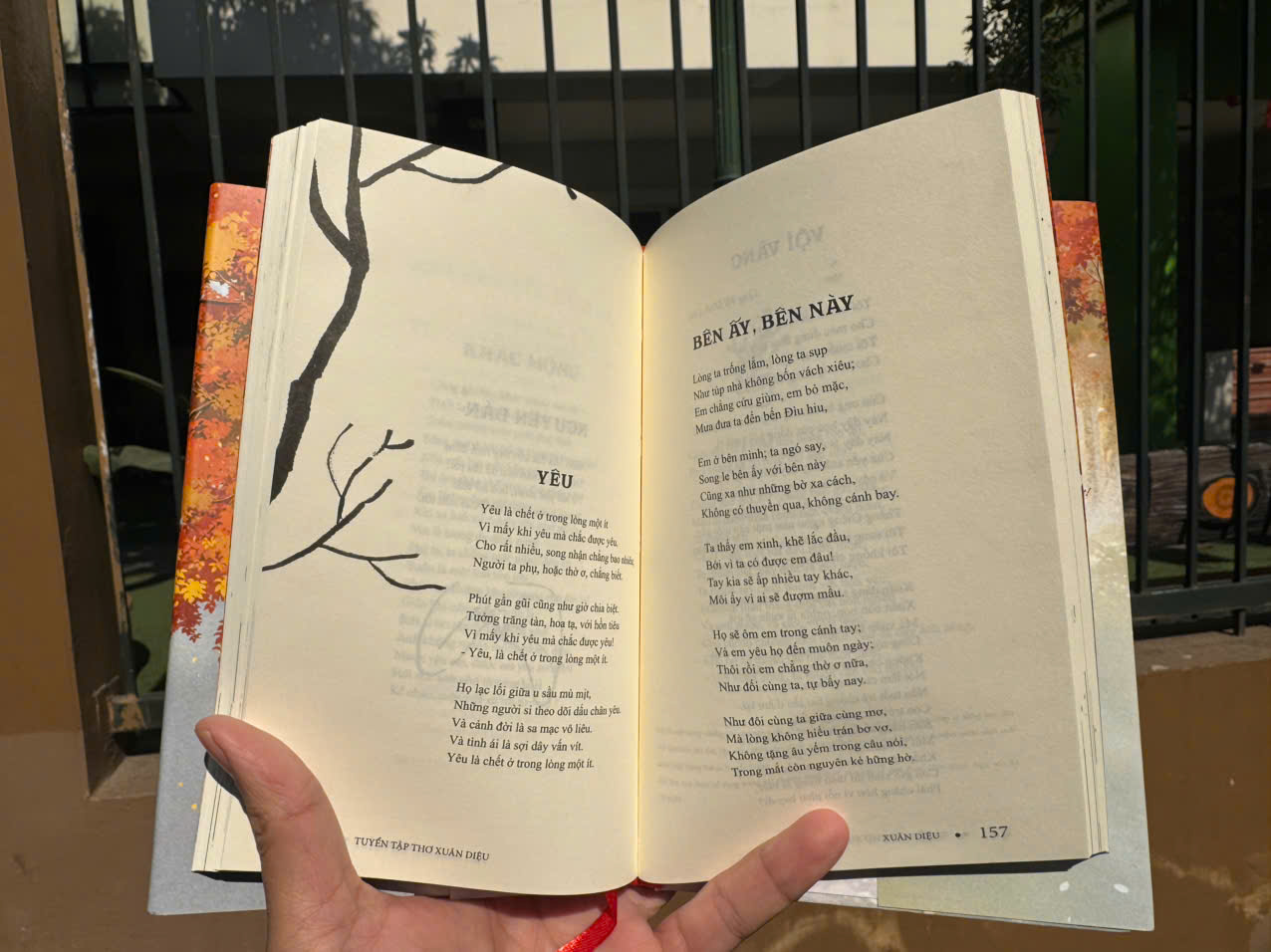 (Bìa cứng, tặng kèm bookmark) TUYỂN TẬP THƠ XUÂN DIỆU - Xuân Diệu – Thảo Nguyên Kiseki