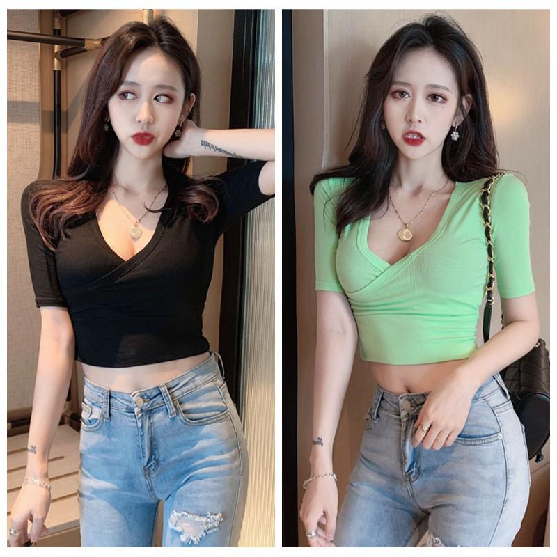 Áo thun nữ ngắn tay cổ chữ V màu trơn thời trang Hàn Quốc