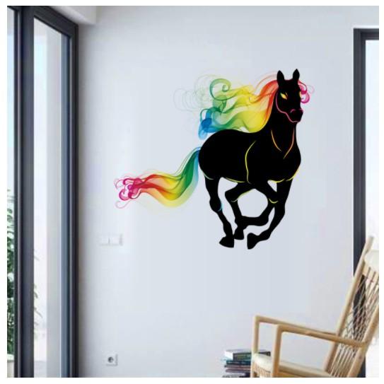 Decal trang trí tường Ngựa đen sắc màu