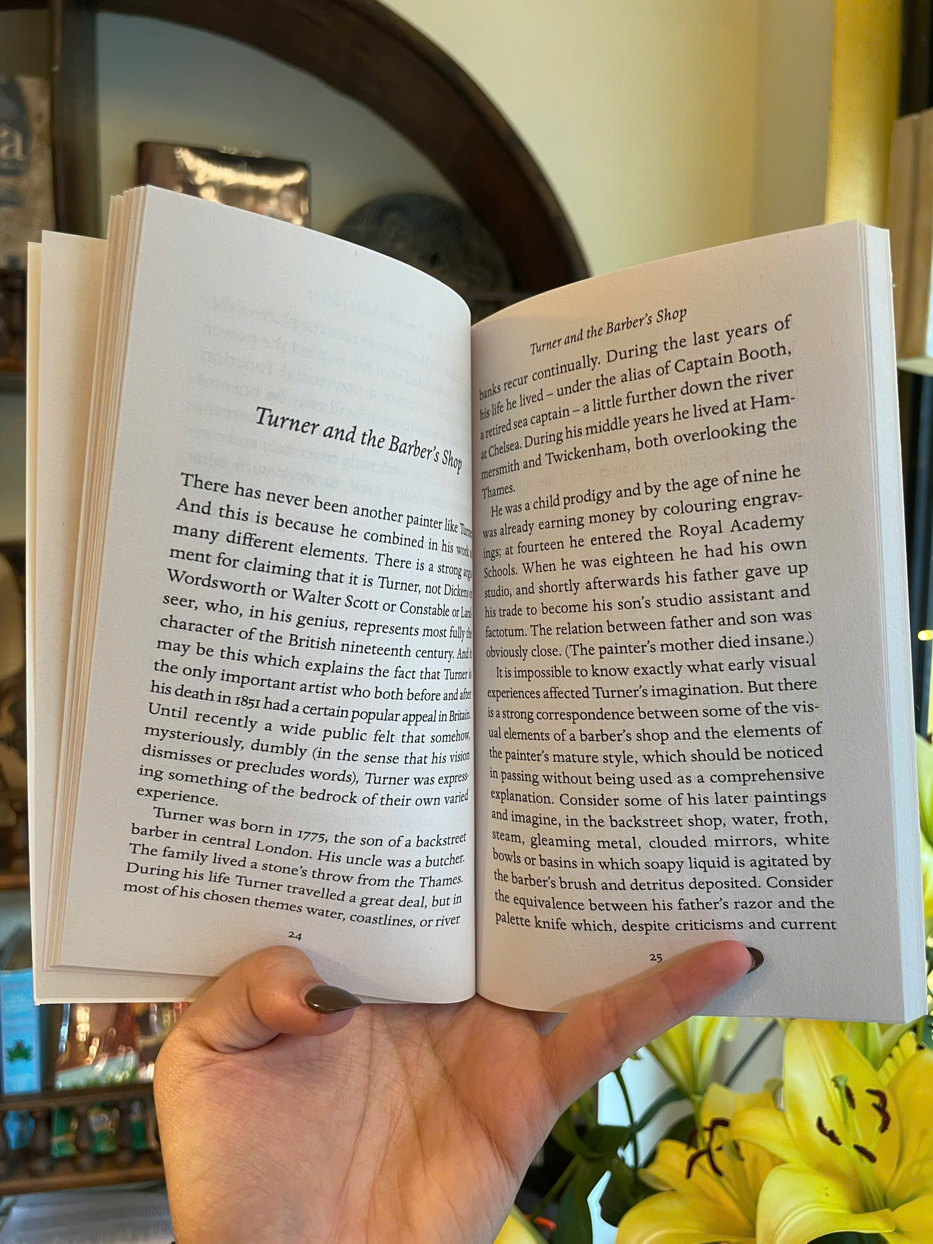 Sách - Steps Towards a Small Theory of the Visible by John Berger | Art / Nonfiction / Ngoại văn