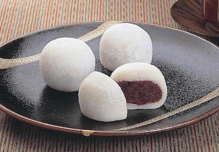 Bánh Mochi Nhân Đậu Đỏ Japanese Style Red Bean Mochi (210g)