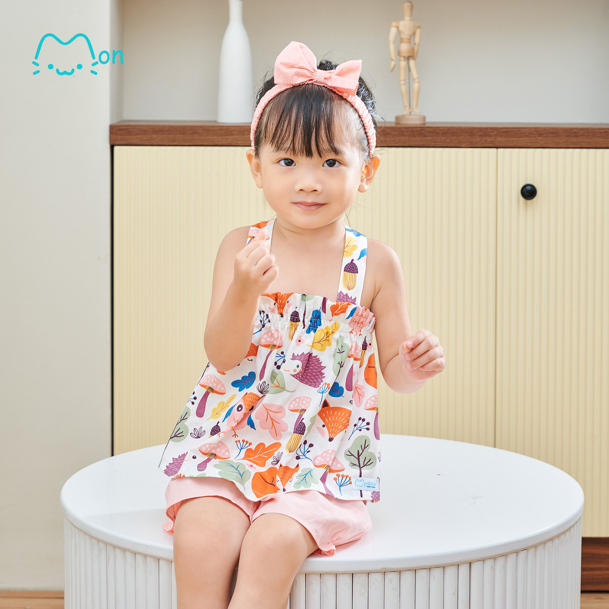 Bộ đồ bé gái mùa hè hai dây chất liệu Cotton cao cấp, nhẹ mát, phù hợp mặc nhà, đi chơi, đi học MonBabies MS2243