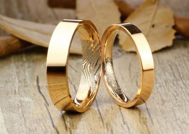 Nhẫn cặp titan vàng trơn tinh tế NC184