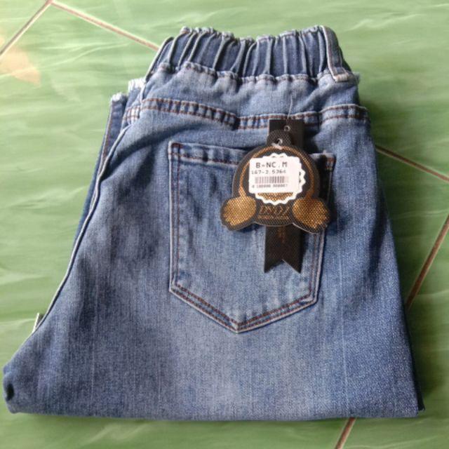 Jeans ngố giá xả