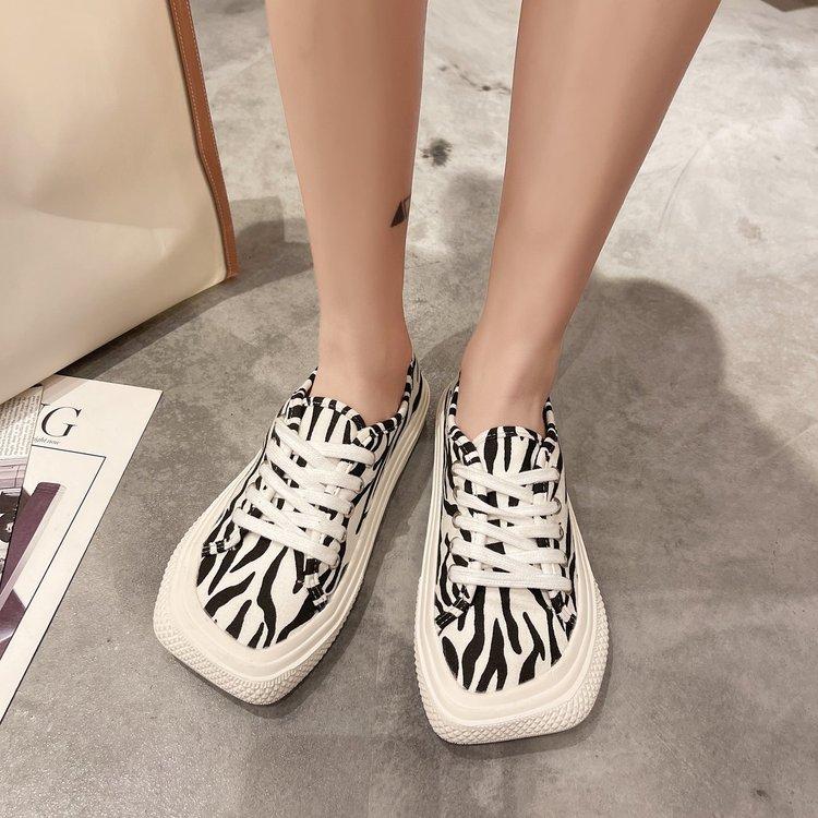 Giày Vải Ulzzang Canvas Cổ Thấp Họa Tiết Da Báo Cá Tính Cho Nữ