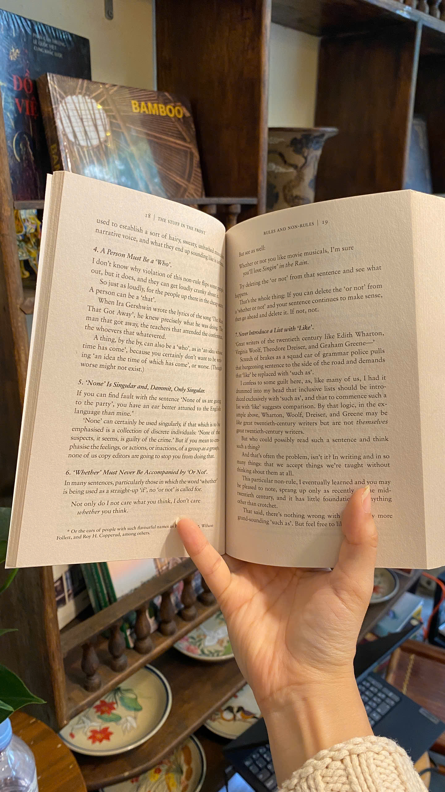 Sách - Dreyer's English: An Utterly Correct Guide to Clarity and Style by Benjamin Dreyer