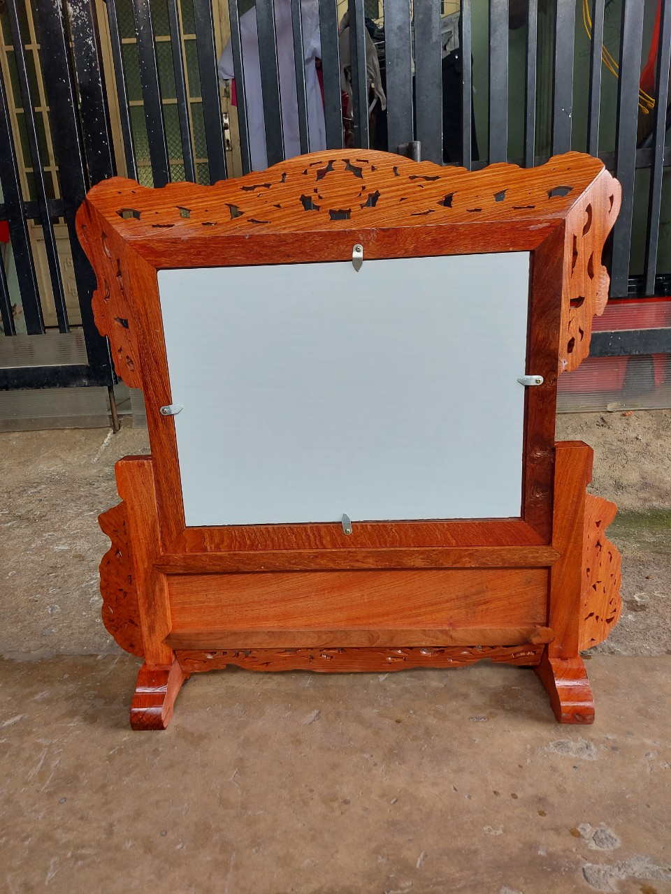 Khung ảnh thờ đôi tứ linh,khung hình thờ gỗ hương cao cấp kích thước 25cmx35cm và 40x30cm