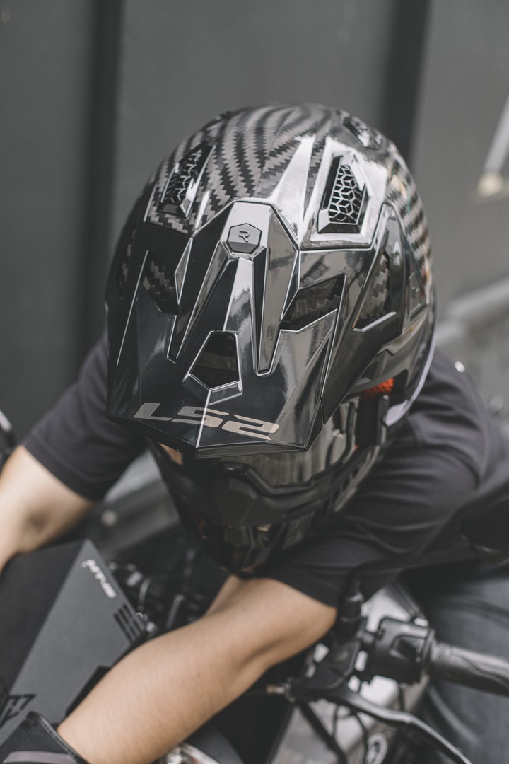 Mũ Bảo Hiểm Cào Cào LS2 MX703 X-Force Carbon
