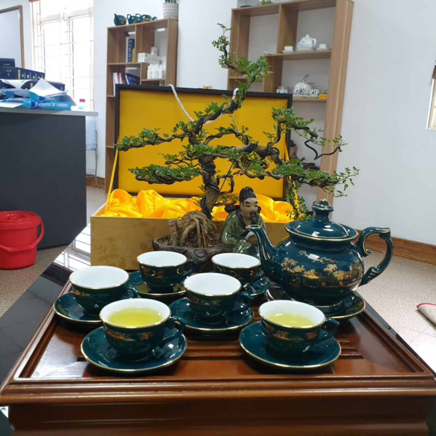 Bộ ấm chén uống trà cao cấp , bộ ấm trà Bát Tràng - hào gia phú qúy