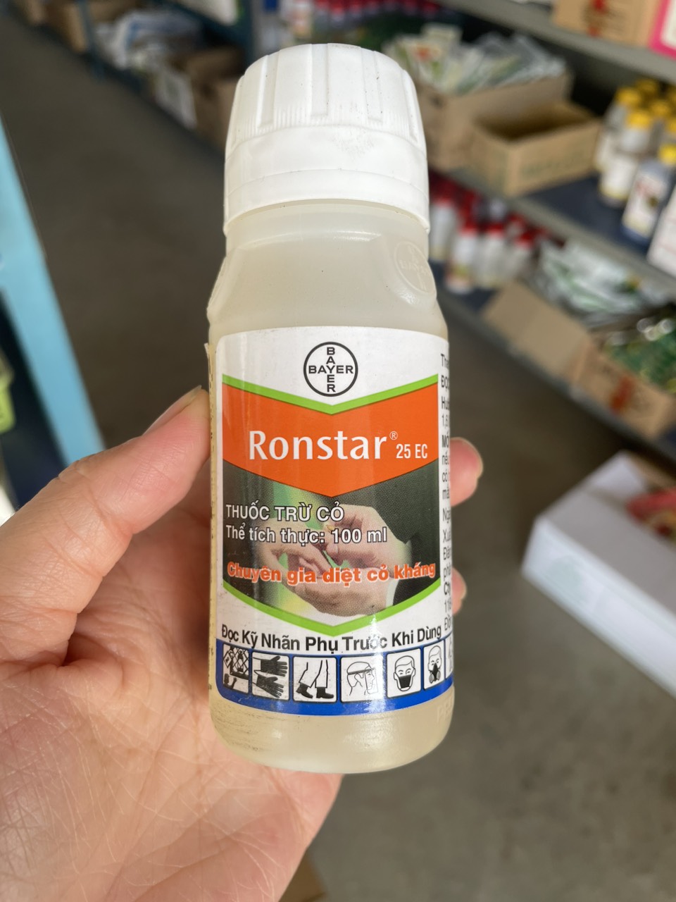 Thuốc diệt cỏ tiền nảy mầm - Ronstar 25EC Đức