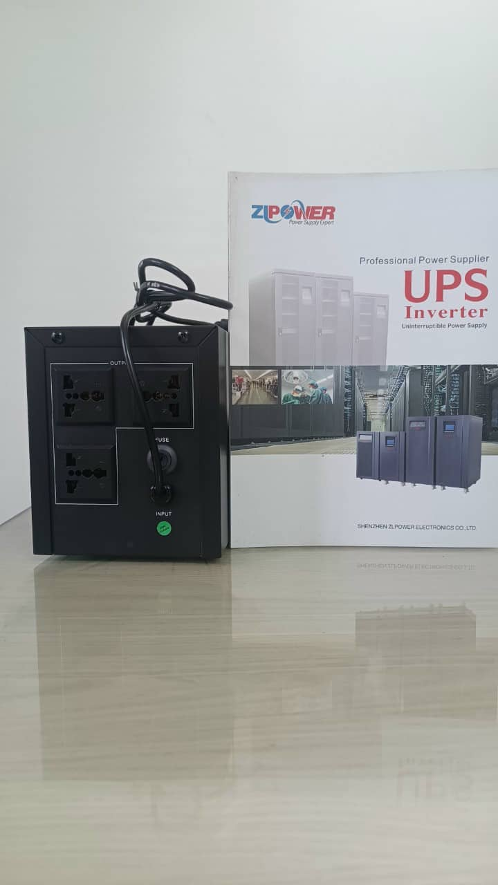 Bộ lưu điện UPS 1500VA( Hàng chính hãng)