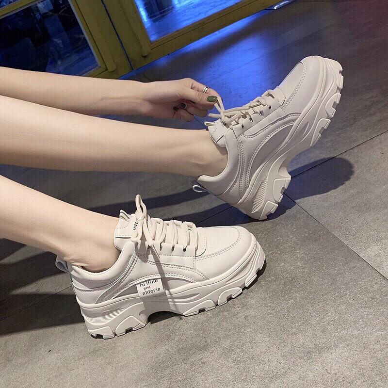 Giày slipon đế bằng tăng chiều cao