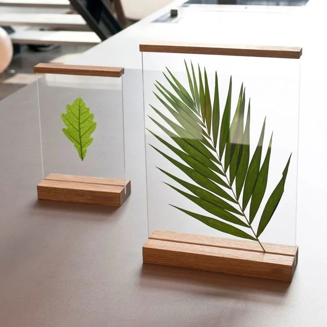 Khung Tranh Kép Gỗ Để Bàn A4 | FRAME BETWEEN