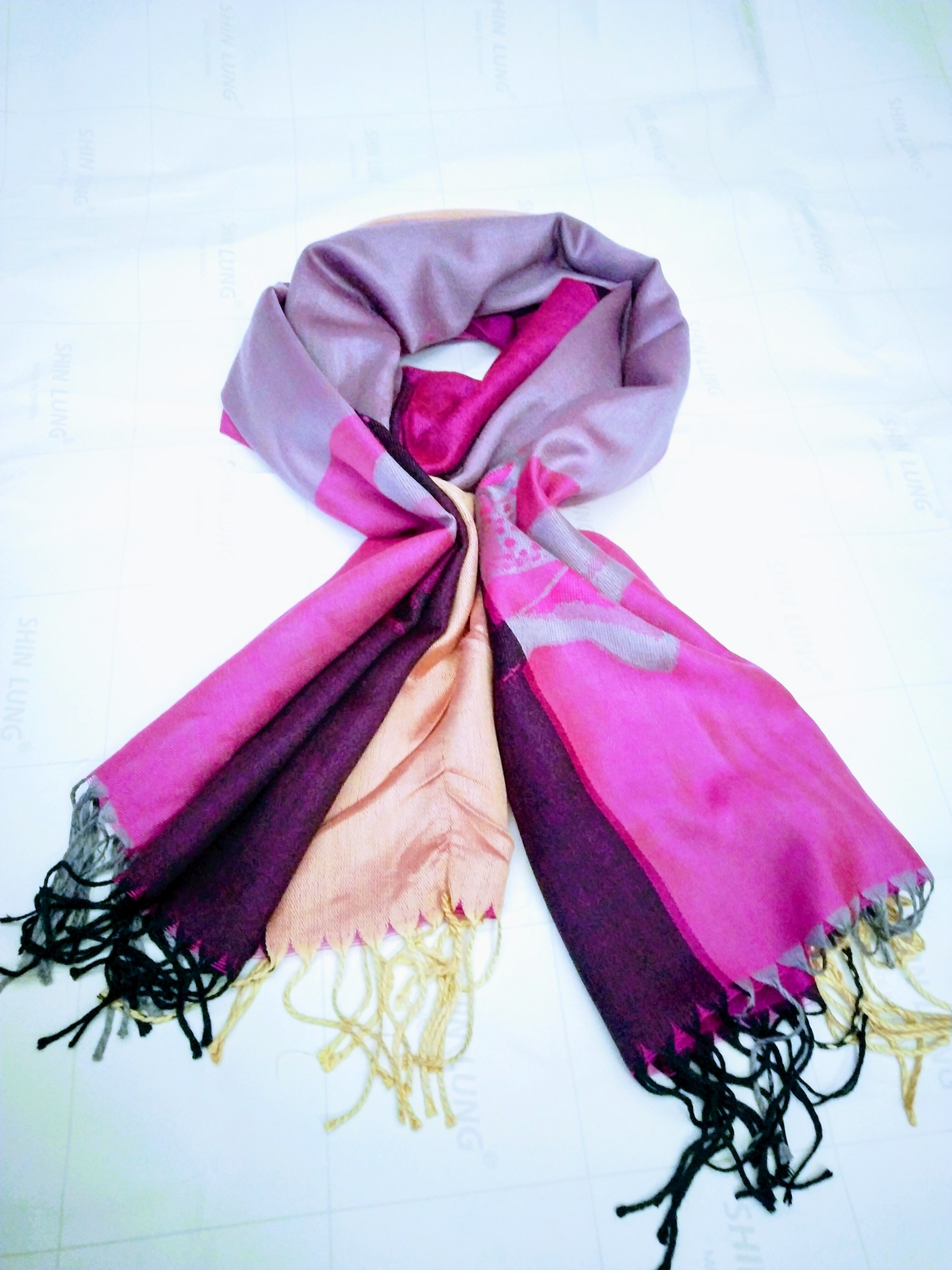 Khăn choàng Pashmina bốn mùa