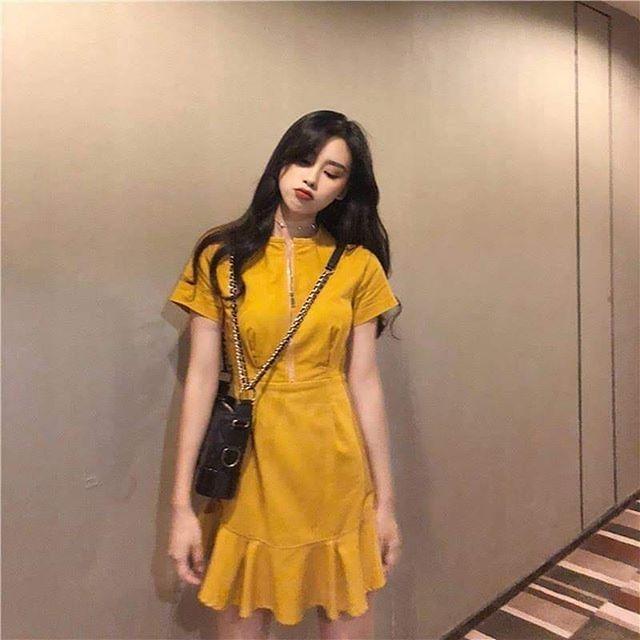Váy ulzzang vàng siêu sexy