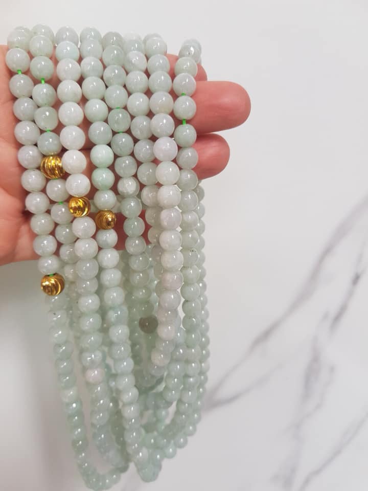 SỢI DÂY CHUỖI 108 HẠT CÓ VIÊN BI VÀNG MỚI ĐẸP ĐEO CỔ HAY NIỆM TỊNH TÂM ĐÁ CẨM THẠCH TỰ NHIÊN SIZE HẠT 7MM MÀU XANH NGỌC NHẸ BÓNG ĐẸP LẮM Ạ