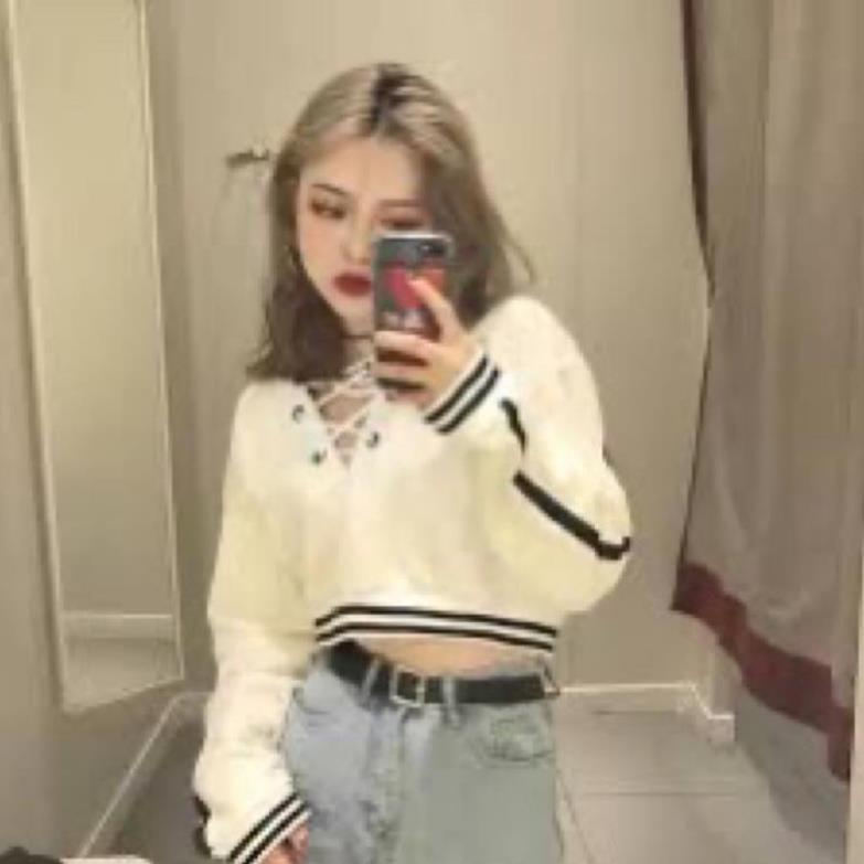 Áo Croptop Nữ Phối Dây Cổ Bo Tay Thời Trang