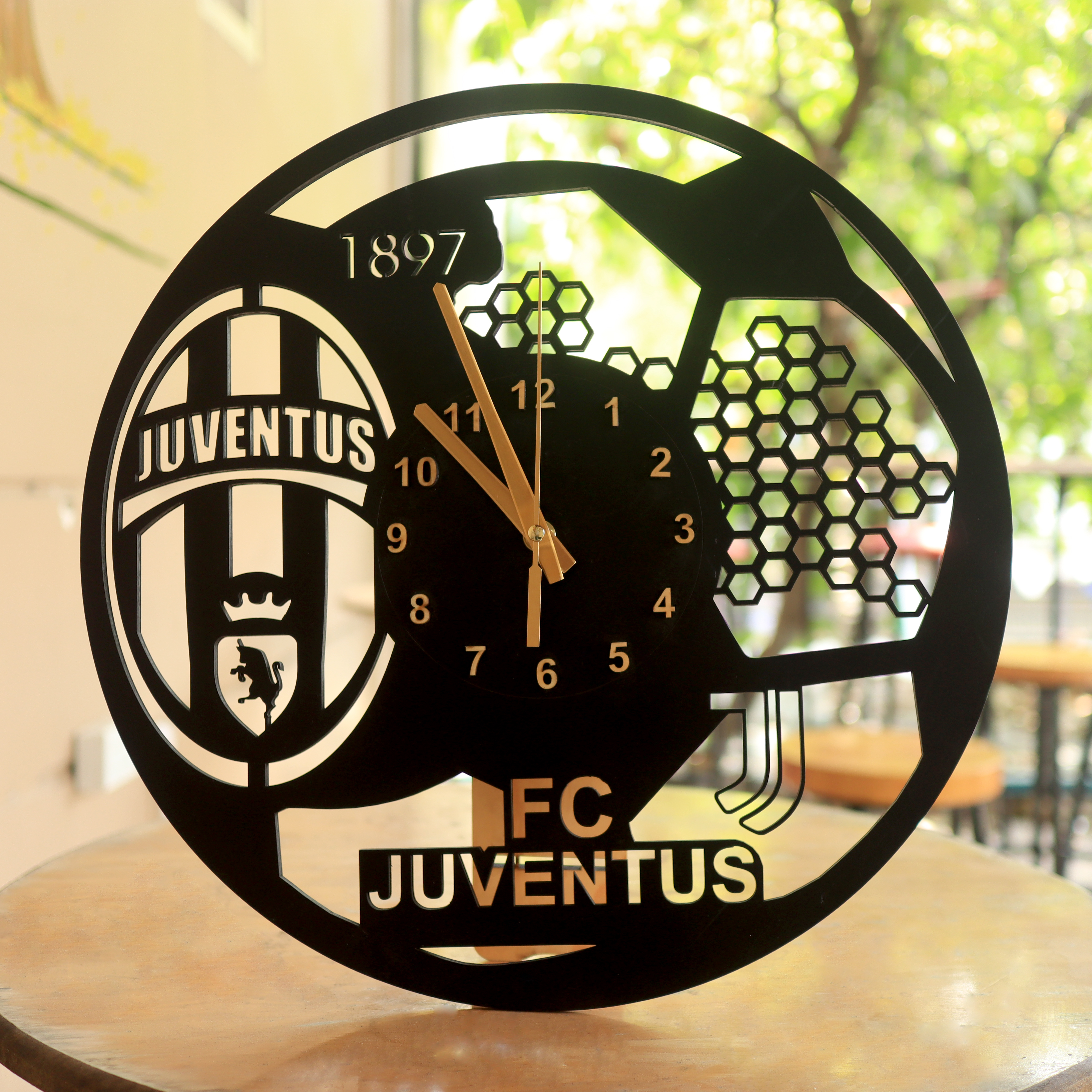 Đồng Hồ Gỗ Treo Tường Fc Juventus