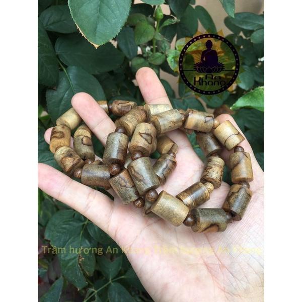Vòng tay trầm hương tốc bông tự nhiên