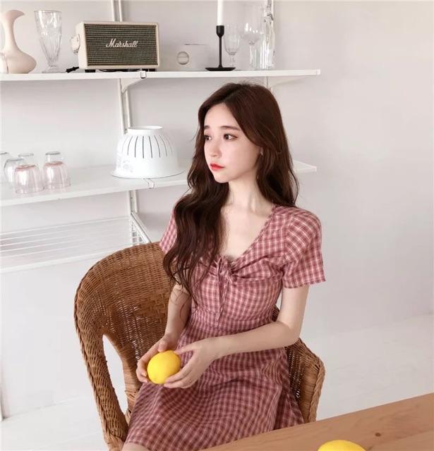 Váy kẻ caro