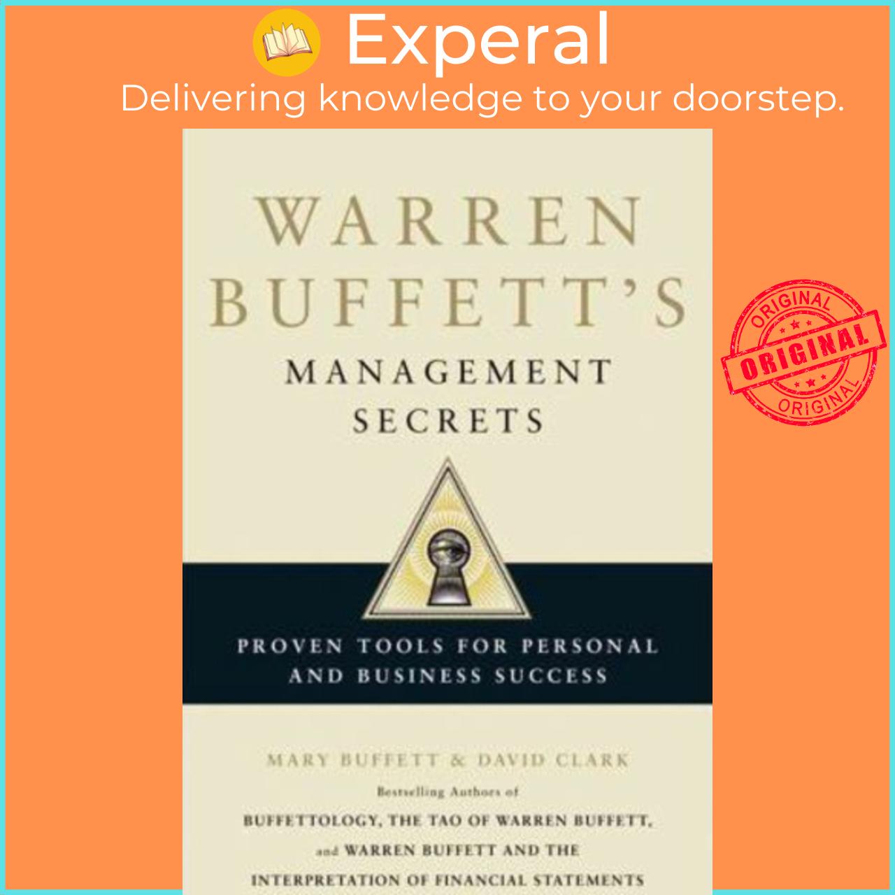 Sách - Warren Buffett's Management Secrets : Proven Tools for Person by Mary Buffett,David Clark