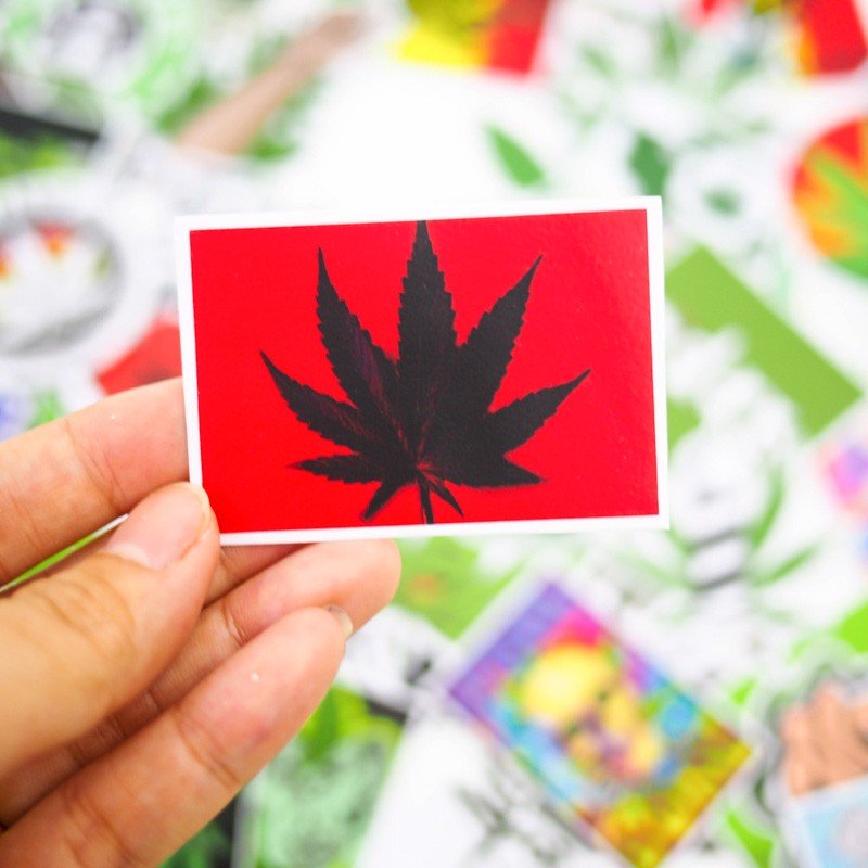 Hộp 100 Sticker Weed dán Laptop, Vali, Mũ bảo hiểm, Điện thoại, Xe máy, hình dán chủ đề Weed