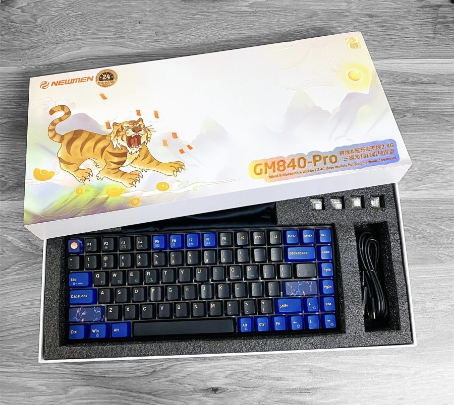 Bàn phím cơ không dây Dual Mode Newmen GM840 Pro(Phiên bản Trăng-Mây đặc sắc),84 phím,Hotswap,Keycap PBT double-shot,LED RGB, đa chế độ kết nối (Bluetooth 5.0/Wired/2.4G) - Hàng chính hãng