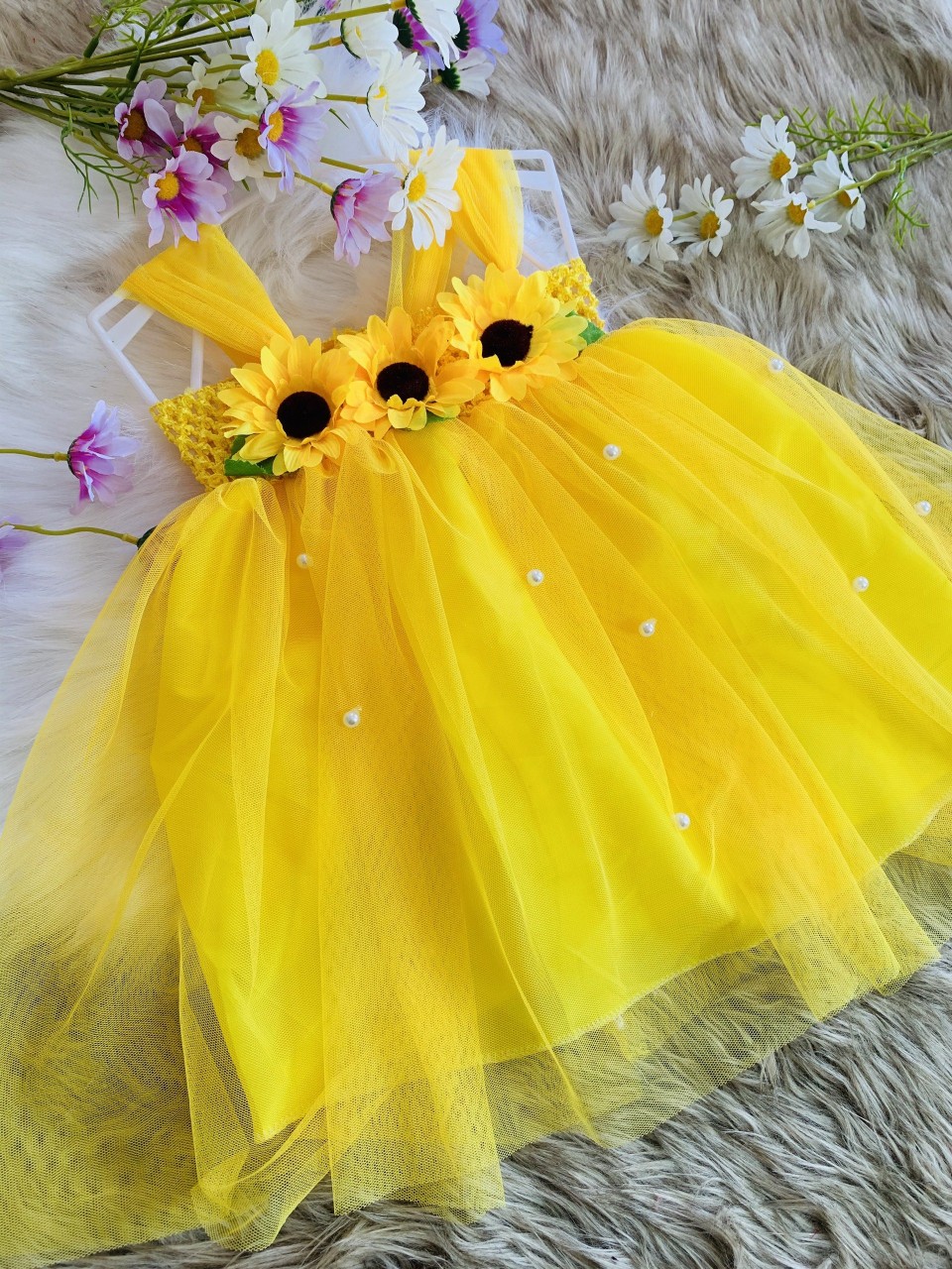 Đầm công chúa tutu dễ thương cho bé - hoa hướng dương