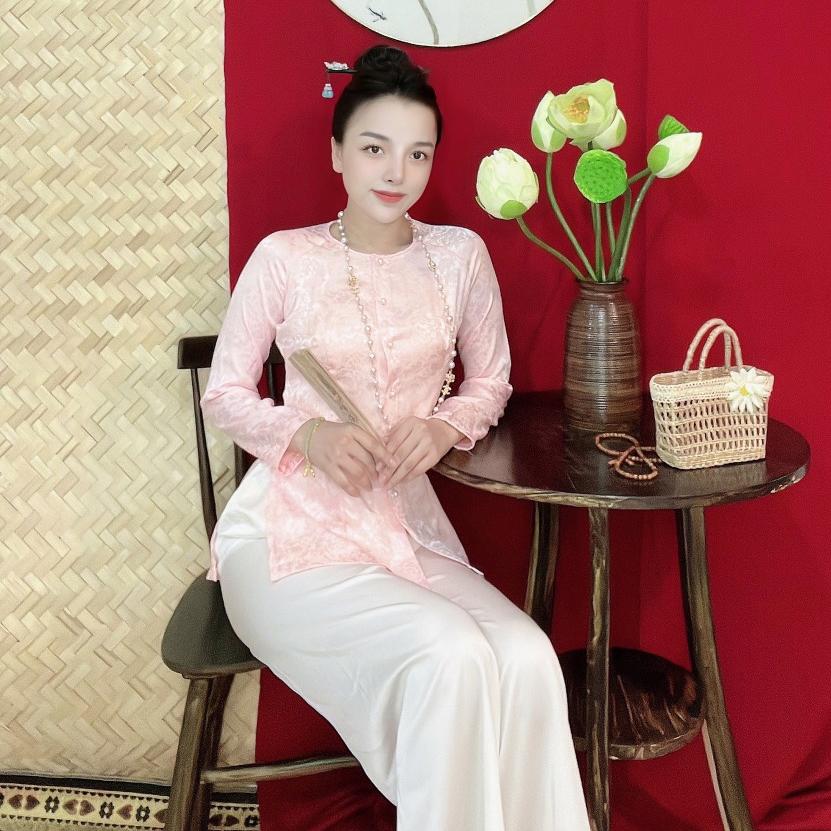 GẤM BÀ BA CỔ TRÒN Bigsize Trang phục truyền thống,Bộ quần áo Phật tử, đồ lam đi chùa mẫu nữ vải gấm - Áo Hồng (Ko quần)