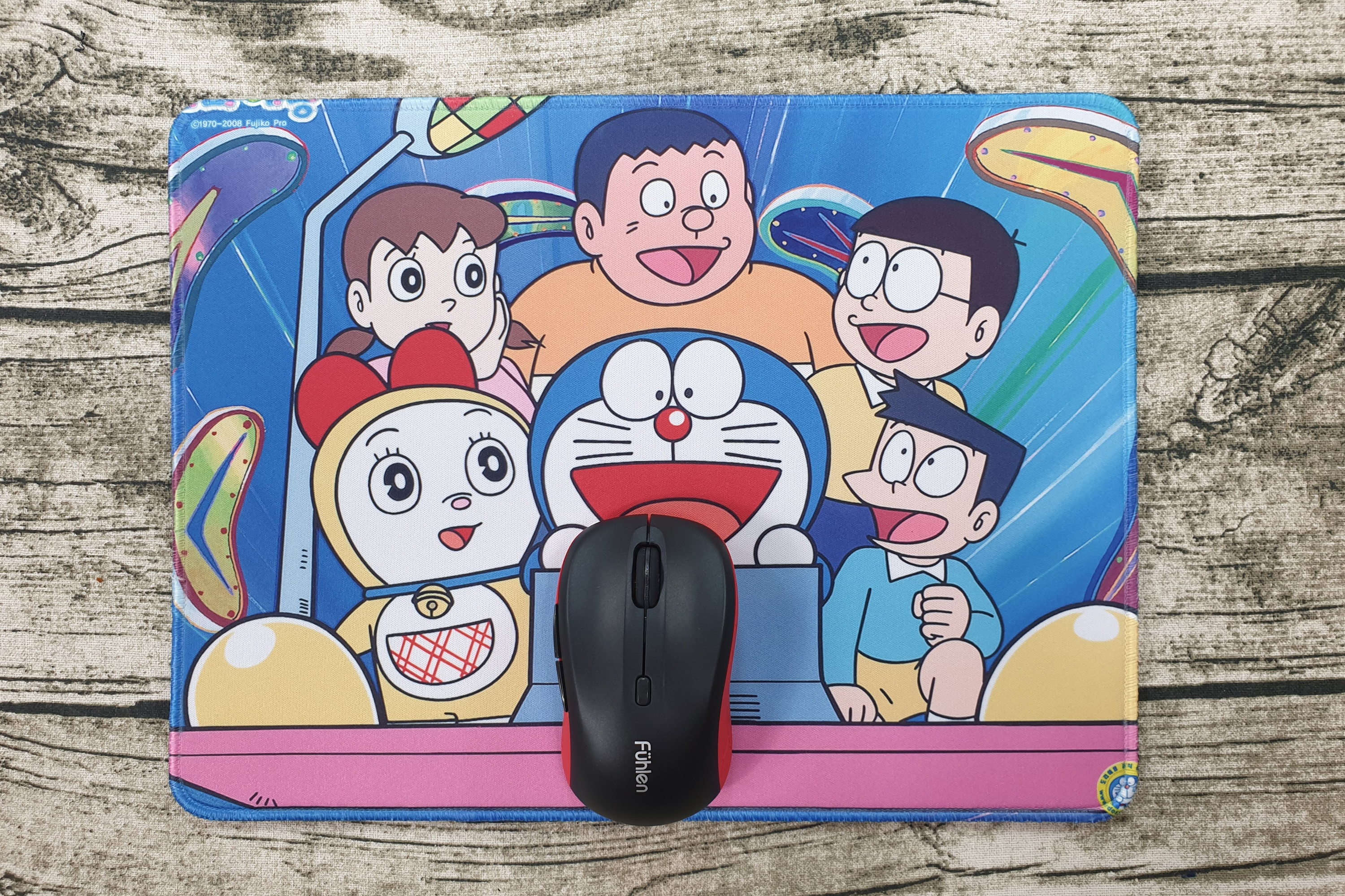 Lót chuột Doraemon Cỗ Máy Thời Gian 32x24cm dày 4mm siêu kute 2022