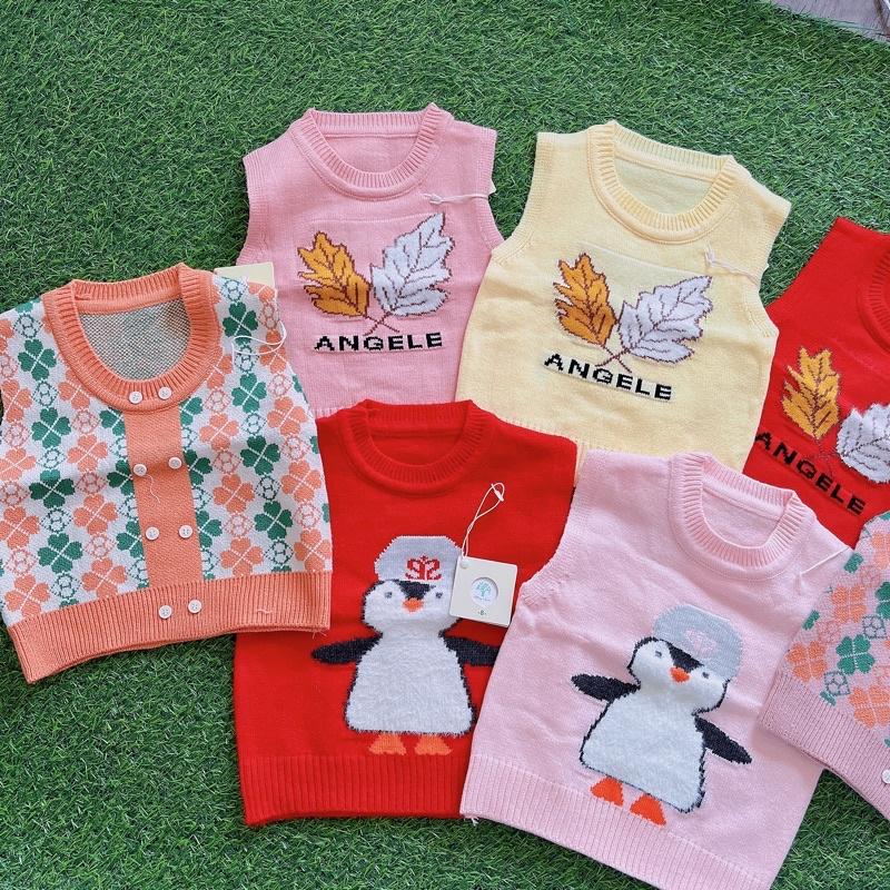 Áo gile len bé gái chất liệu len mềm mịn, hoạ tiết dễ thương bé nào cũng thích