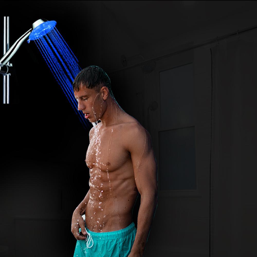 Đầu vòi sen cầm tay có đèn LED tự động thay đổi màu sắc