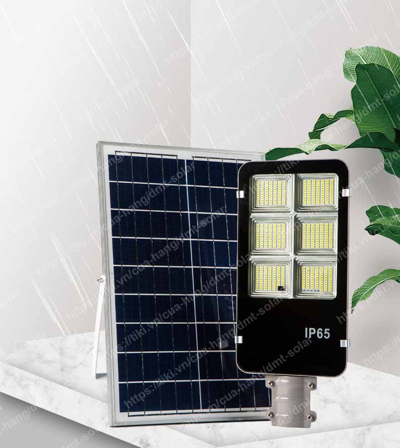 Đèn đường năng lượng mặt trời công suất 300W giá rẻ DMT-D300PT2