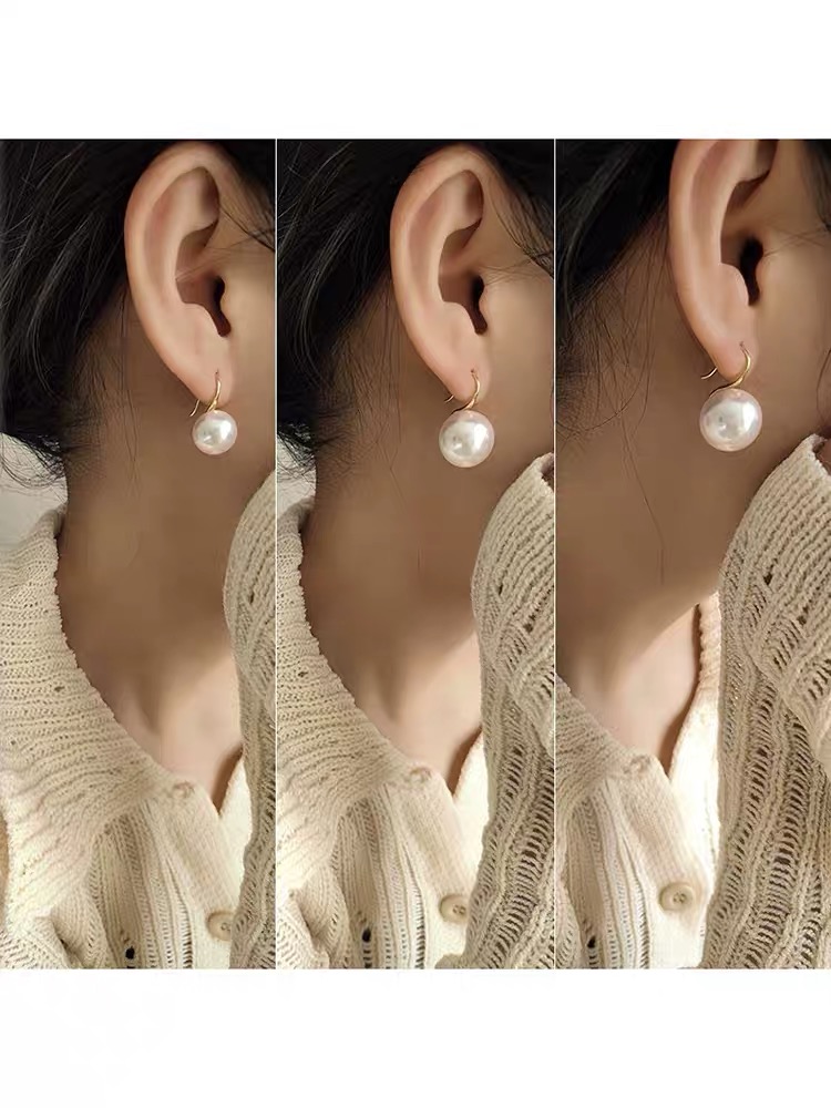 Khuyên tai ngọc móc tai sang trọng