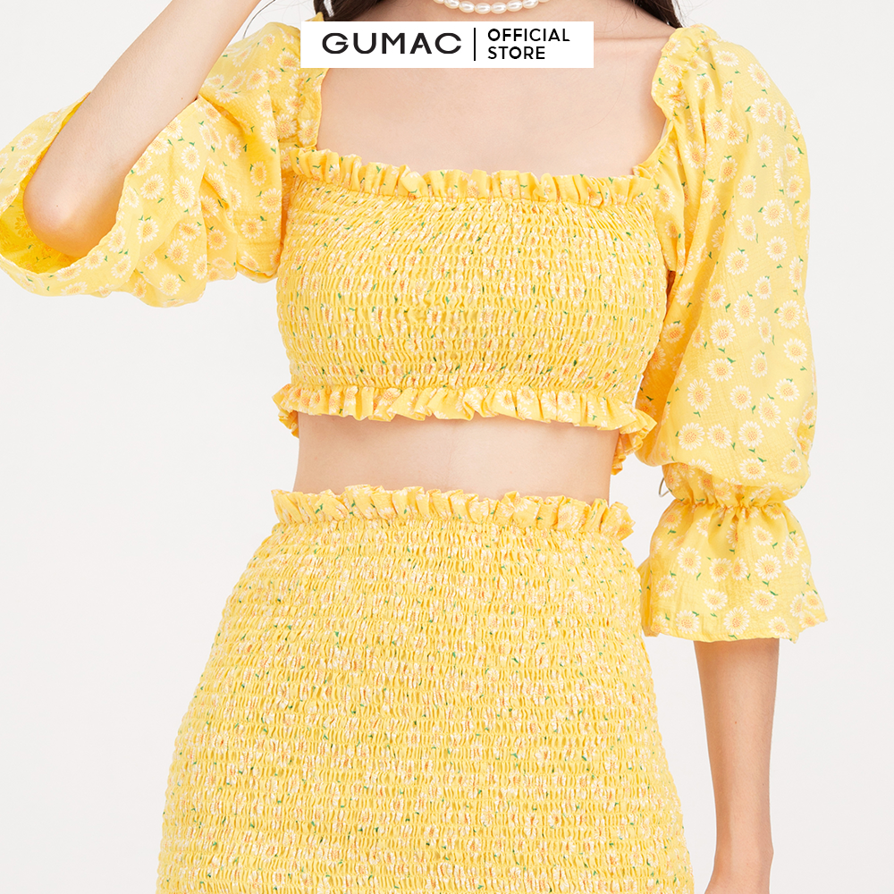 Áo croptop nhún trễ vai GUMAC AB782