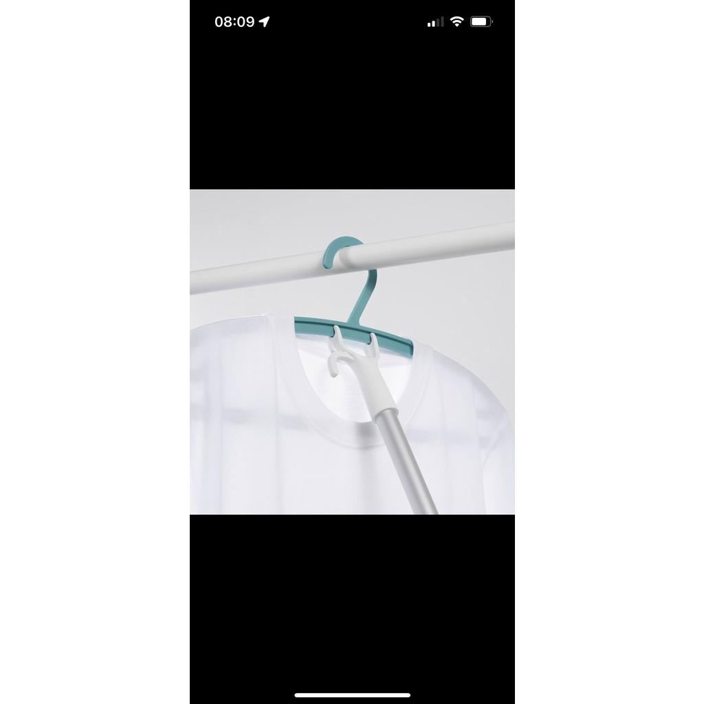 Cây gậy treo đồ lên cao SLIBB I KEA 90cm