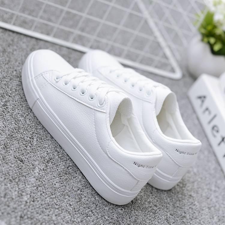 Giày sneaker nữ màu trắng siêu nhẹ phong cách Hàn Quốc