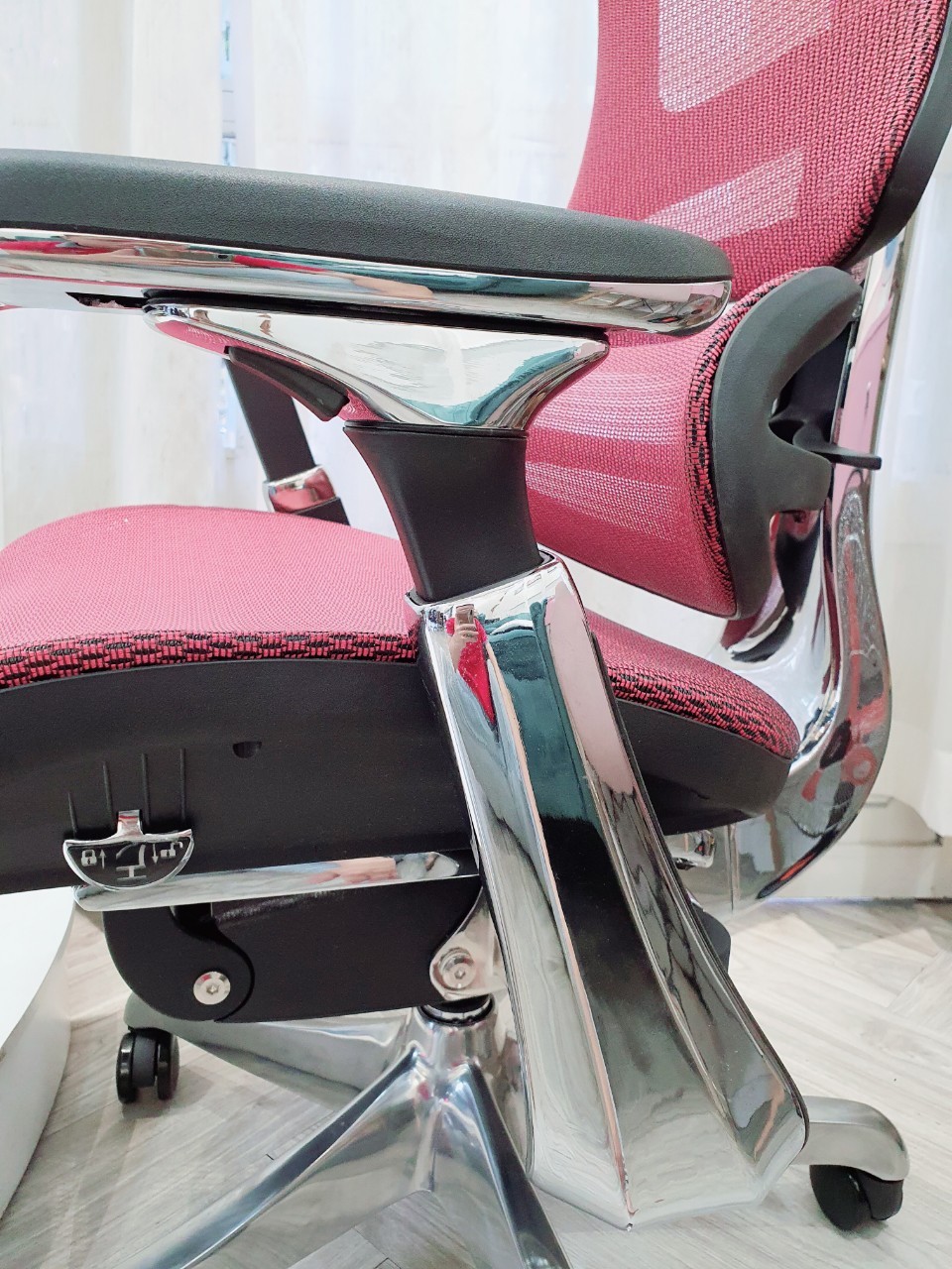 Ghế làm việc Ghế giám đốc bọc sợi polyester, chân xoay ngả lưng thư giãn có gác phân khúc cao cấp B48A-2