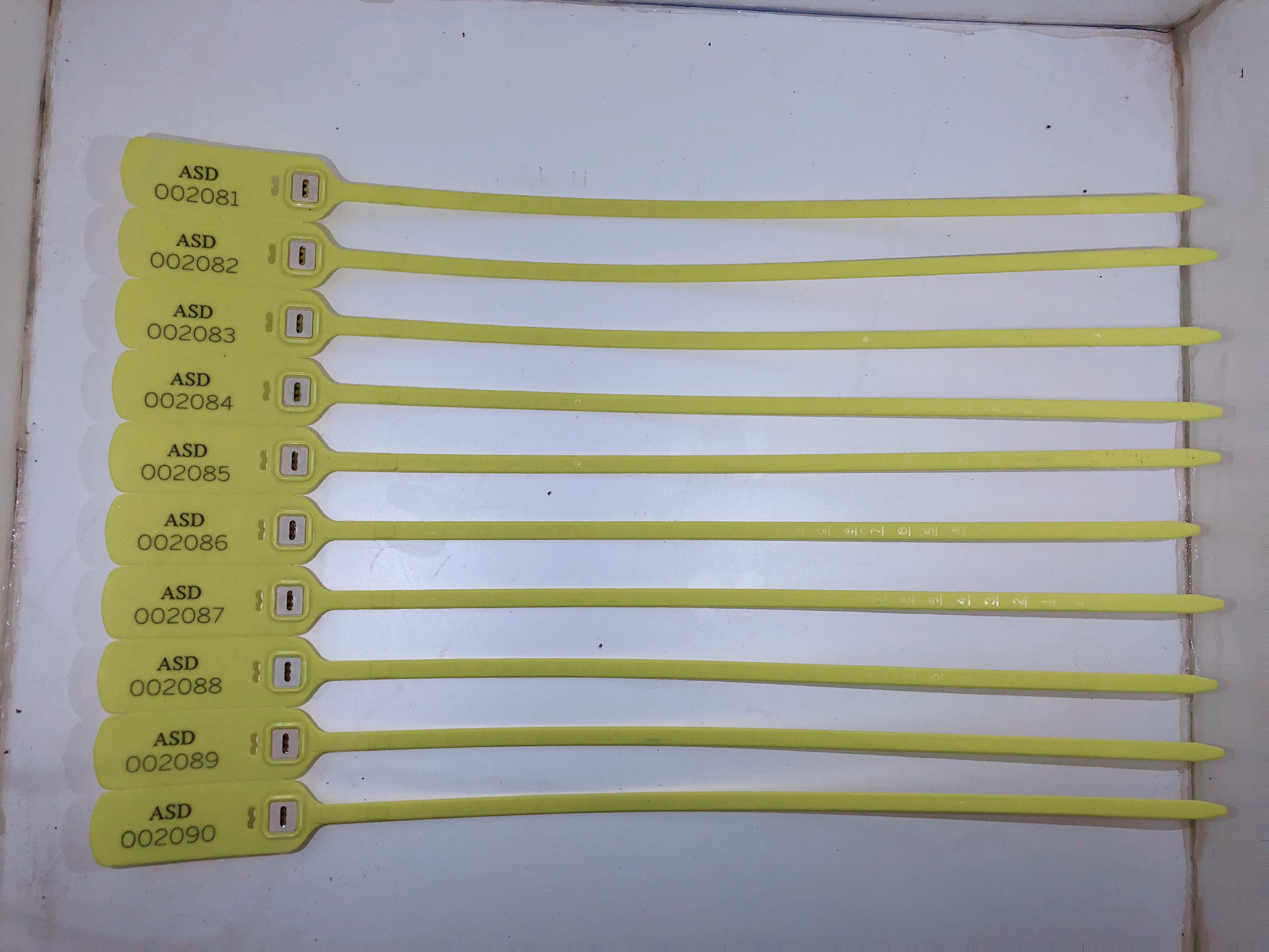 ASD011YL- Set 100 dây niêm phong dẹp khóa kim loại dài 40cm