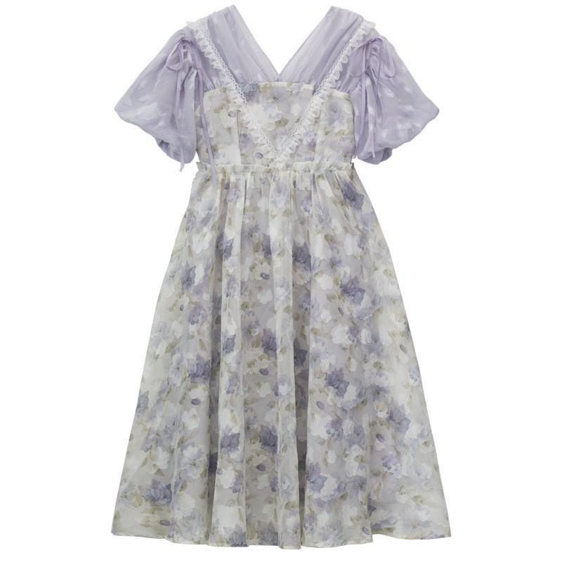 Đầm hoa cổ V dễ thương