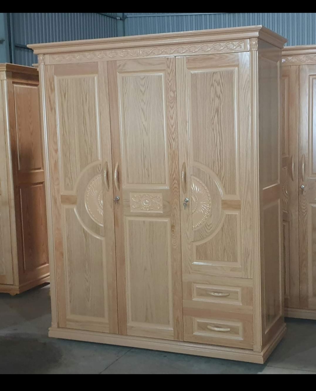 Tủ áo 3 cánh gỗ sồi nga màu tự nhiên 1 M6