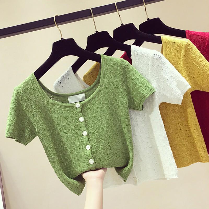 Áo thun dệt kim tay ngắn phối nút màu trơn cho phái nữ