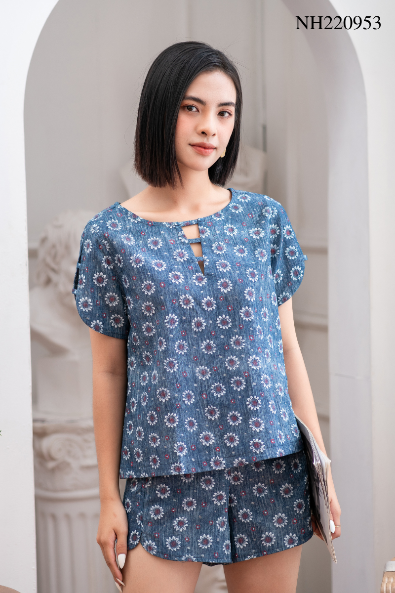Đồ bộ đùi có tay đan dây cúc họa mi