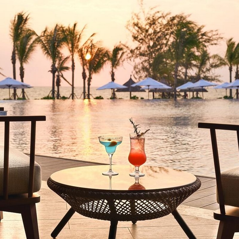 Gói 3N2Đ Movenpick Resort Waverly 5* Phú Quốc - Buffet Sáng, Hồ Bơi Lớn, Xe Đón Tiễn Sân Bay, Chocolate Hour Hấp Dẫn