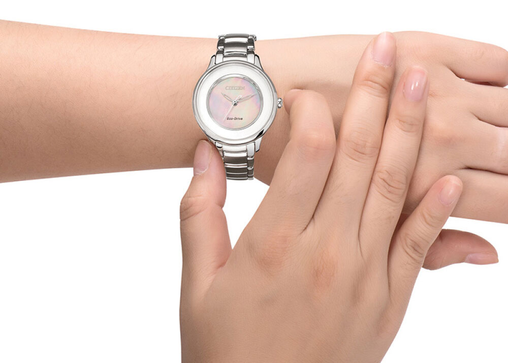 Đồng Hồ Nữ Citizen Dây Thép Không Gỉ EM0380-57D - Mặt Xà Cừ