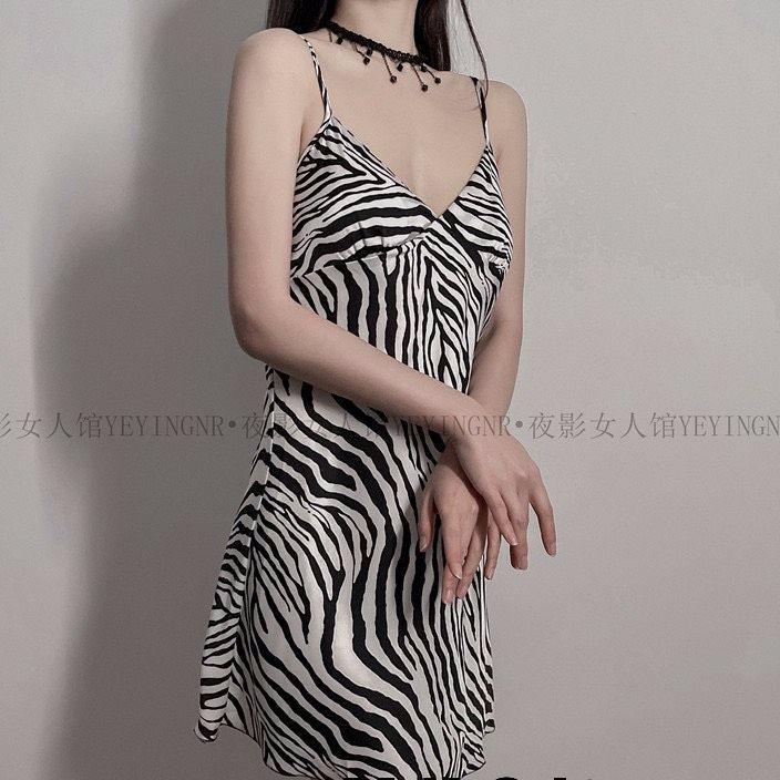 Đồ Ngủ Sexy Nữ|Váy Ngủ Hai Dây Họa Tiết Ngựa Vằn Gợi CảmFreeship-Chất Đẹp(SX06