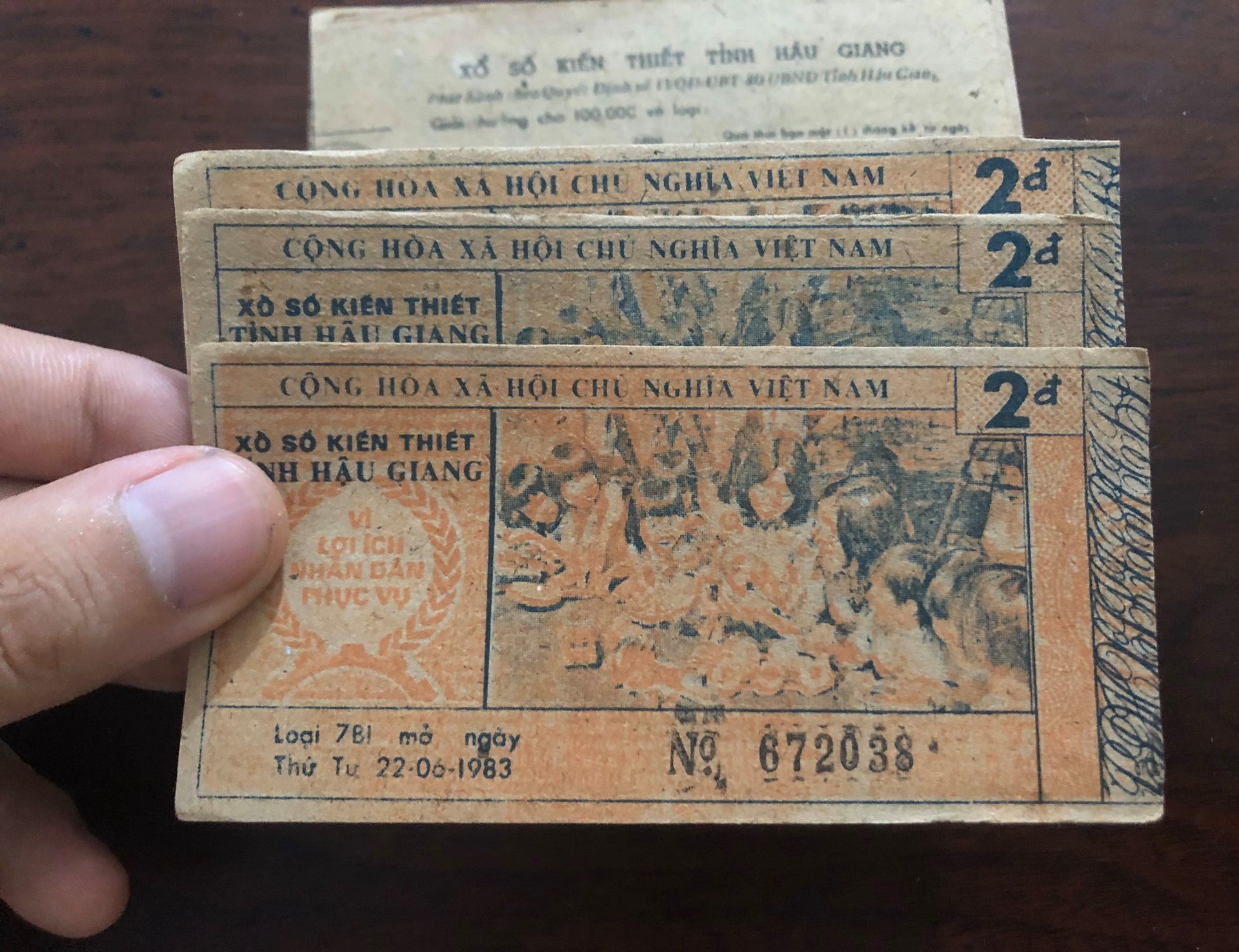 Tờ vé số bao cấp tỉnh Hậu Giang 198x sưu tầm
